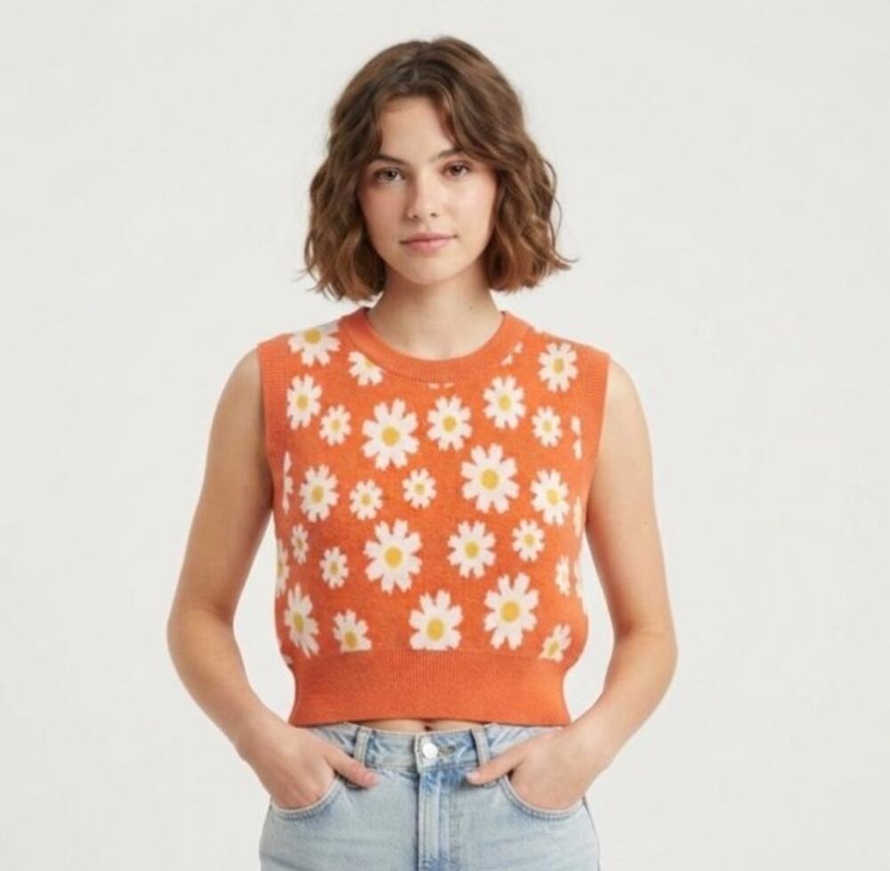 Altar'd State Jenna Orange Daisy Knit Sweater Vest - Size Large Retro Boho 70s